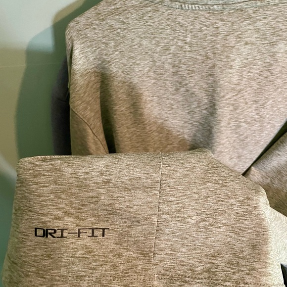 Authentic NFL certified men’s “on field” Ravens coach pullover. - Picture 8 of 8